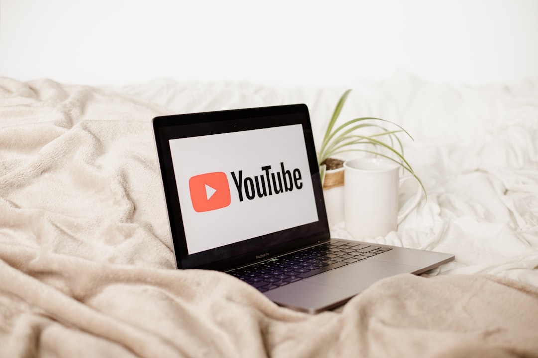 Monica Geuze: van vlogger tot tv-ster in Nederland